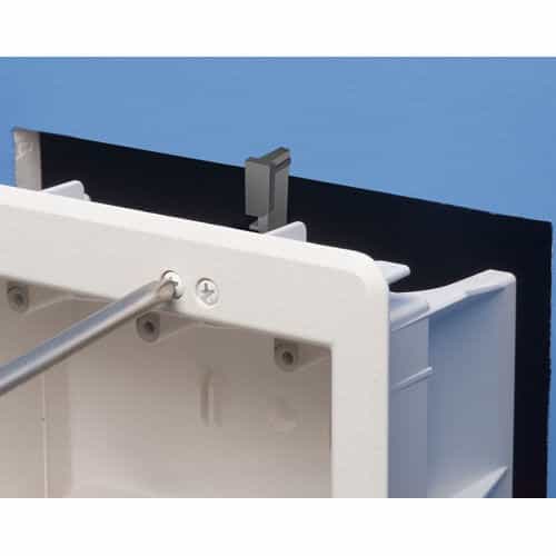 Arlington Industries Dvfr3w 3-Gang Recessed Indoor High/Low Voltage Inbox New/Retrofit Construction